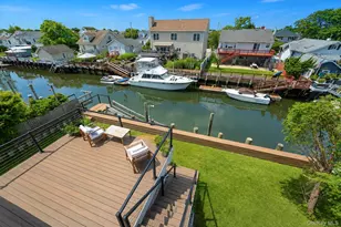 308 Bedell St, Freeport, NY 11520 - Photo 45