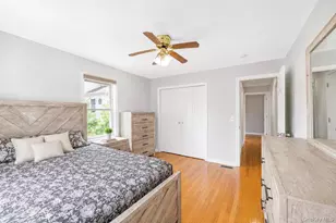 308 Bedell St, Freeport, NY 11520 - Photo 29