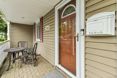 1010 Douglas Avenue, Wantagh, NY 11793 - Photo 3