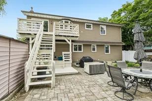1010 Douglas Ave, Wantagh, NY 11793 - Photo 37