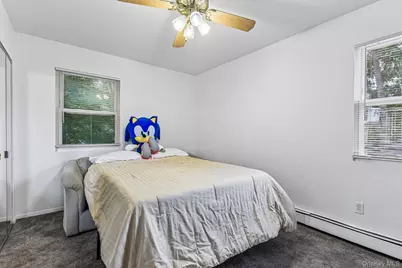 1010 Douglas Avenue, Wantagh, NY 11793 - Photo 25