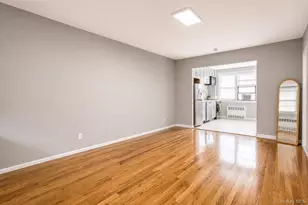 470 E Broadway, Long Beach, NY 11561 - Photo 9