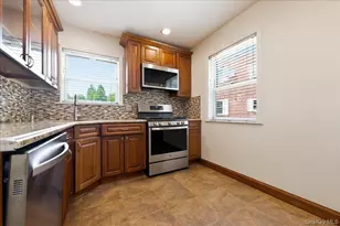 260-70 73rd Ave, Glen Oaks, NY 11004 - Photo 5