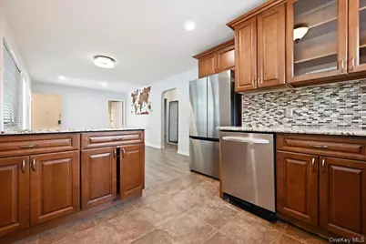 260-70 73rd Avenue #1st Floor w/Basement, Glen Oaks, NY 11004 - Photo 7