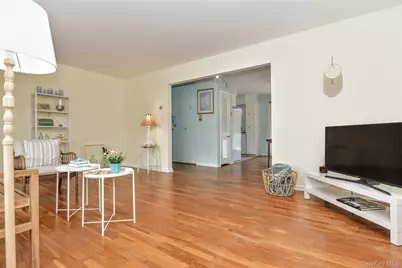 2 Lenox Court #704, Suffern, NY 10901 - Photo 7