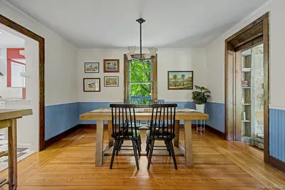 102 E Market Street, Hyde Park, NY 12538 - Photo 17