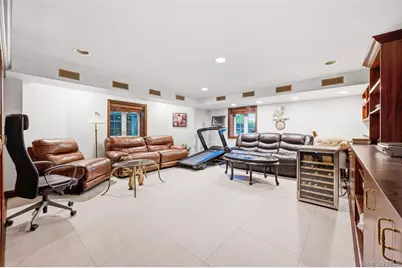 60 Wensley Drive, Great Neck, NY 11020 - Photo 37