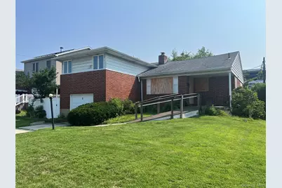 5 Winding Road, Massapequa, NY 11758 - Photo 7
