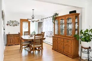 49 Regent St, Patchogue, NY 11772 - Photo 11