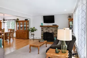 49 Regent St, Patchogue, NY 11772 - Photo 9