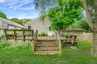 413 Glen Dr, Shirley, NY 11967 - Photo 27