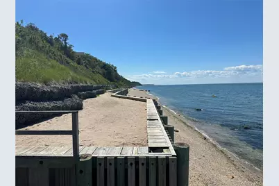 138 Shore Drive, Sound Beach, NY 11789 - Photo 31