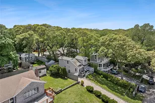 138 Shore Dr, Sound Beach, NY 11789 - Photo 25