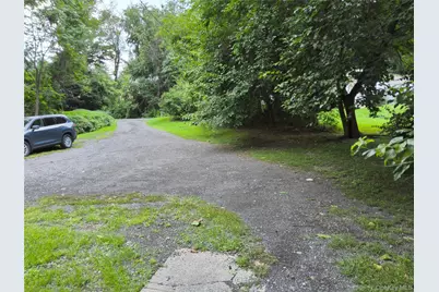 12 Russo Drive, Newburgh, NY 12550 - Photo 5