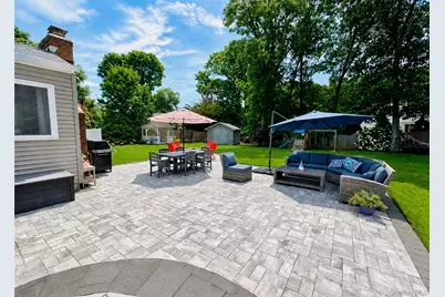 108 Walnut Street, Lake Grove, NY 11755 - Photo 25