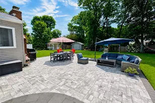 108 Walnut St, Lake Grove, NY 11755 - Photo 25