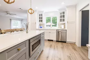 108 Walnut St, Lake Grove, NY 11755 - Photo 7