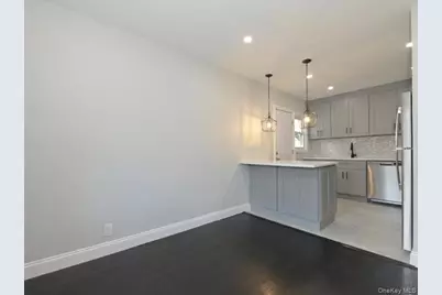 1517 Falmouth Avenue, New Hyde Park, NY 11040 - Photo 3