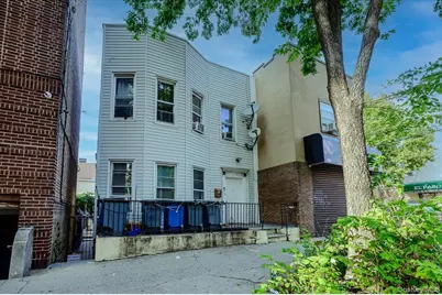 719 Van Nest Avenue, Bronx, NY 10462 - Photo 1