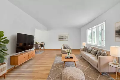 7 Tomkins Court, Commack, NY 11725 - Photo 11