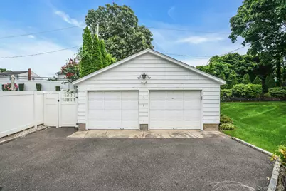 7 Tomkins Court, Commack, NY 11725 - Photo 41