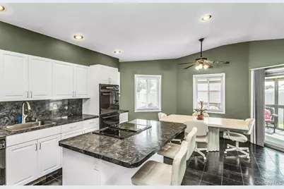 17 Chickadee Lane, Levittown, NY 11756 - Photo 13