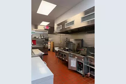 11117 Roosevelt Avenue, Corona, NY 11368 - Photo 7