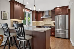 73 Maple Pl, Huntington, NY 11743 - Photo 19