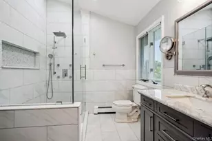 240 Woodhull Ave, Port Jefferson Station, NY 11776 - Photo 9