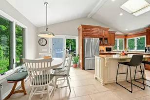 11 Soundview Dr, Port Jefferson, NY 11777 - Photo 11