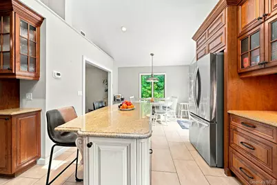 11 Soundview Drive, Port Jefferson, NY 11777 - Photo 9