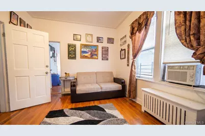 942 Tilden Street, Bronx, NY 10469 - Photo 17