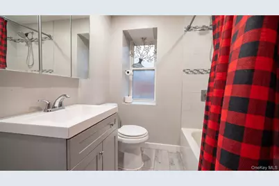 942 Tilden Street, Bronx, NY 10469 - Photo 11