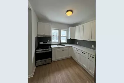 1845 Tomlinson Avenue, Bronx, NY 10461 - Photo 9