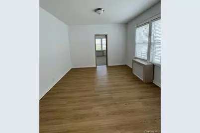 1845 Tomlinson Avenue, Bronx, NY 10461 - Photo 11