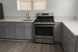 1845 Tomlinson Ave, Bronx, NY 10461 - Photo 15