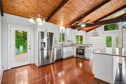 10 Oconnor Court, Montrose, NY 10548 - Photo 9