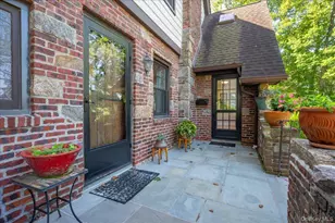 3 Walworth Terrace, White Plains, NY 10606 - Photo 3