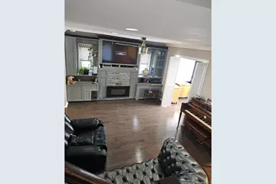127 Amherst Road, Valley Stream, NY 11581 - Photo 9