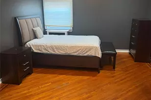127 Amherst Rd, Valley Stream, NY 11581 - Photo 3
