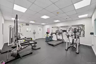 1376 Midland Ave, Yonkers, NY 10708 - Photo 33