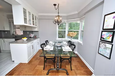 235 Garth Road #E2E, Scarsdale, NY 10583 - Photo 17