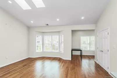 74 Miro Place, Port Washington, NY 11050 - Photo 7