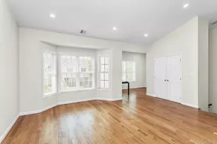 74 Miro Pl, Port Washington, NY 11050 - Photo 9
