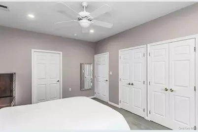 74 Miro Place, Port Washington, NY 11050 - Photo 17