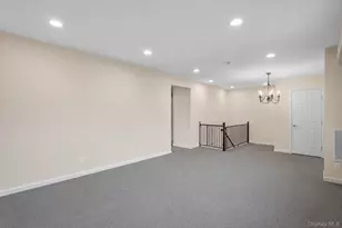 150 Pointe Cir N, Coram, NY 11727 - Photo 11