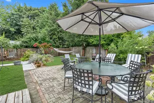 10 Mineola Ct, Hampton Bays, NY 11946 - Photo 13
