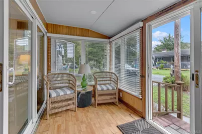 10 Mineola Court, Hampton Bays, NY 11946 - Photo 11