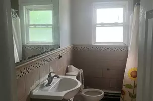 45 Peters Ave, Hempstead, NY 11550 - Photo 7