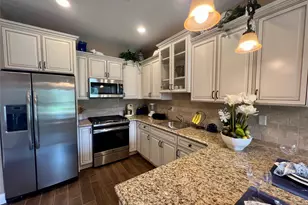 11 Willow Terrace, Coram, NY 11727 - Photo 9